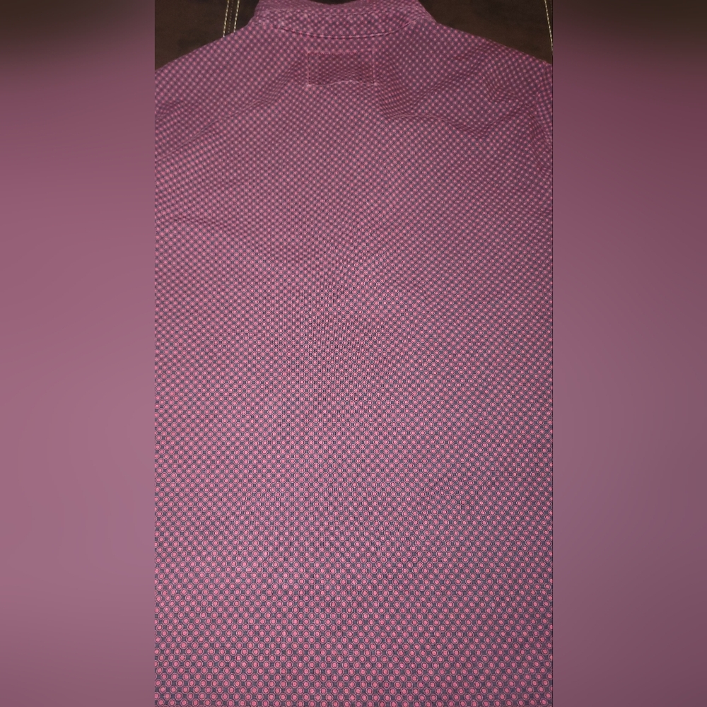 Men's EXPRESS Maroon/ Black Patterned Short-Sleeve Shirt - Picture 5 of 8
